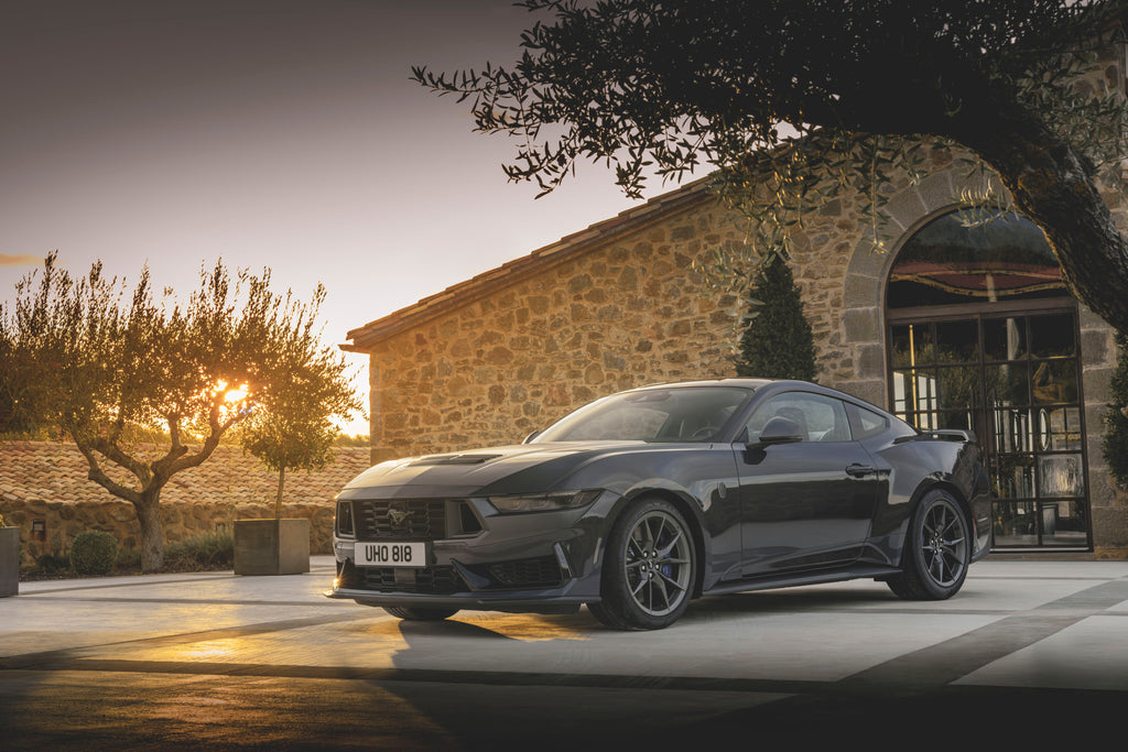 Ford Mustang Dark Horse